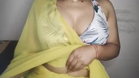 Snapshot of priyu_ chatting on 1, 2, 2026 priyu_ online show from 1, 2, 2026