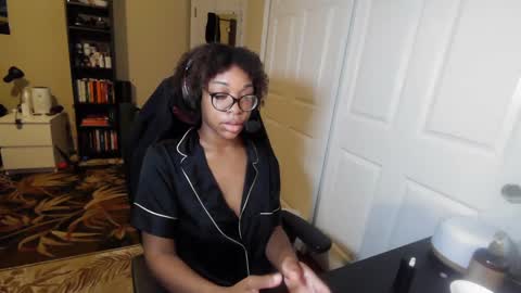 Snapshot of productivepussy chatting on 13, 10, 2025 ProductivePorn online show from 13, 10, 2025