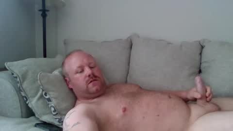 Snapshot of profd19 chatting on 18, 9, 2025 profd19 online show from 18, 9, 2025