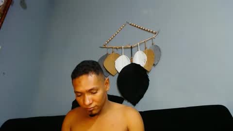 Snapshot of prometo23cm chatting on 8, 1, 2025 Grande y Gruesa online show from 8, 1, 2025