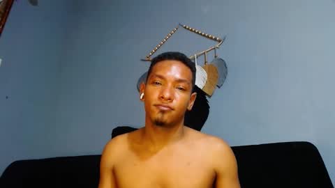 Snapshot of prometo23cm chatting on 23, 1, 2025 Grande y Gruesa online show from 23, 1, 2025