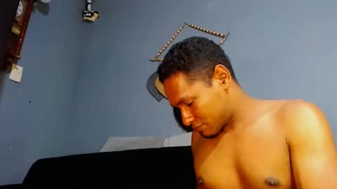 Snapshot of prometo23cm chatting on 8, 2, 2025 Grande y Gruesa online show from 8, 2, 2025