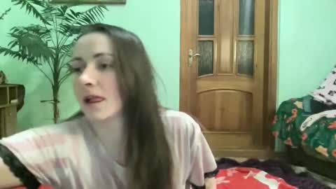 Snapshot of proud_sweet_21 chatting on 24, 3, 2026 proud sweet 21 online show from 24, 3, 2026