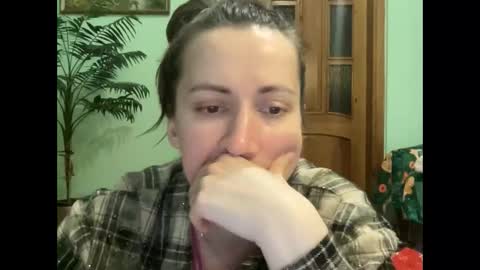 Snapshot of proud_sweet_21 chatting on 5, 4, 2026 proud sweet 21 online show from 5, 4, 2026