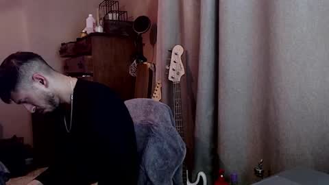 Snapshot of psilocipher chatting on 6, 3, 2026 Sk8wave online show from 6, 3, 2026