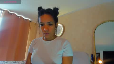 psique_naughty2 online show from 15, 4, 2026