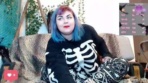 Snapshot of psychobitch69 chatting on 5, 10, 2025 OlivePsy online show from 5, 10, 2025