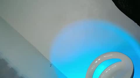 public_slut_cam online show from 19, 5, 2026