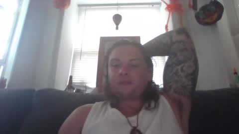 publiconly online show from 9, 8, 2026