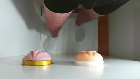 Snapshot of pude90 chatting on 17, 3, 2026 PuDe90 online show from 17, 3, 2026