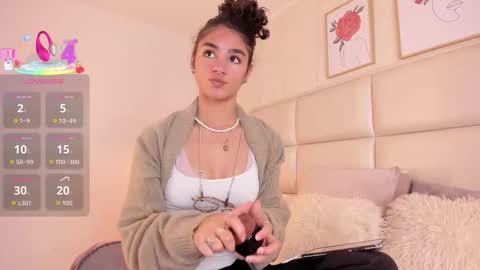 Snapshot of puffy_hearth chatting on 9, 10, 2025 Puffy  online show from 9, 10, 2025