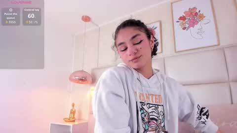 Snapshot of puffy_hearth chatting on 14, 10, 2025 Puffy  online show from 14, 10, 2025