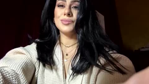 Snapshot of puffy_love chatting on 3, 5, 2026 MissPuffyLove online show from 3, 5, 2026