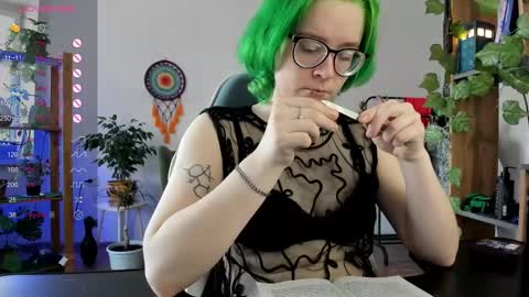 Snapshot of pumbazaebumba chatting on 27, 2, 2025 Alisa lack of vitamin D online show from 27, 2, 2025