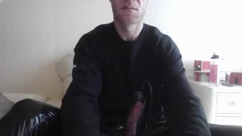 Snapshot of pumpindk chatting on 4, 1, 2025 Pumpin online show from 4, 1, 2025
