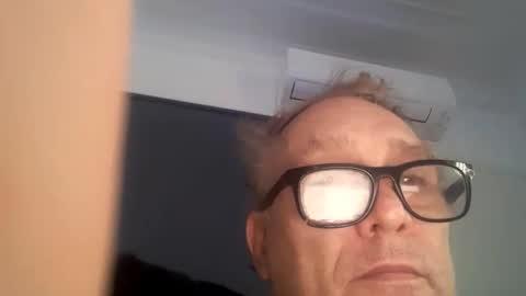 Snapshot of punknudist chatting on 19, 9, 2025 punknudist online show from 19, 9, 2025