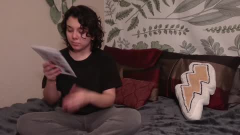 Snapshot of punkpuppy chatting on 30, 12, 2024 emmy online show from 30, 12, 2024