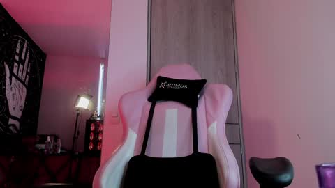 punkyfoxx online show from 18, 1, 2025