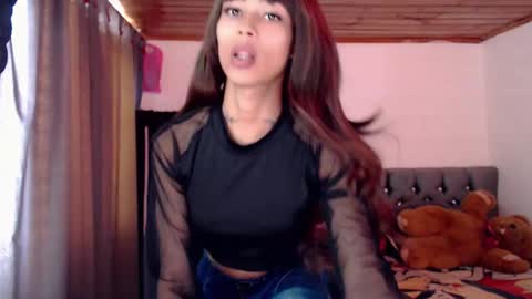 Snapshot of pupi_wolf chatting on 17, 10, 2025 Cris online show from 17, 10, 2025