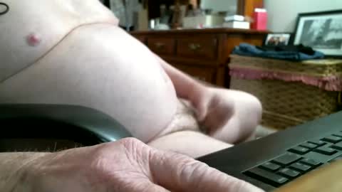 puppydog56 online show from 5, 4, 2026