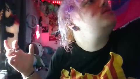 Fig online show from 3, 2, 2025