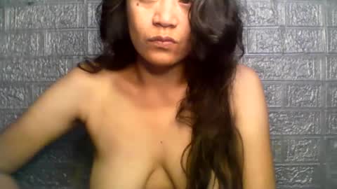 Snapshot of pure_sweetasian chatting on 23, 5, 2026 pure_sweetasian online show from 23, 5, 2026