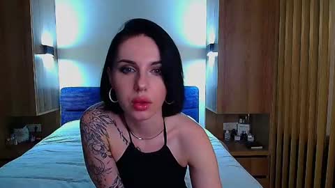 Julia online show from 11, 7, 2026