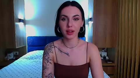 Julia online show from 18, 7, 2026