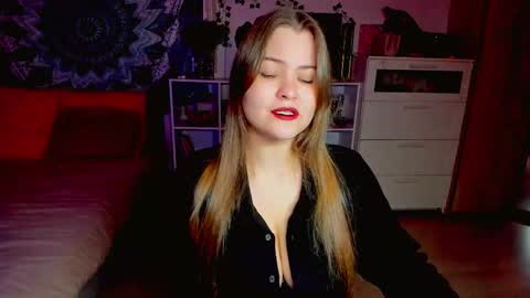 Miss Hanna online show from 4, 12, 2025