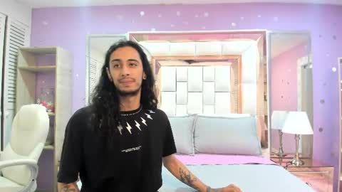 Snapshot of puretemptation_ chatting on 14, 6, 2026 Experienced guys online show from 14, 6, 2026