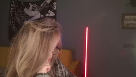 Snapshot of purple_averge chatting on 6, 5, 2026 Bella online show from 6, 5, 2026