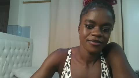 Snapshot of purple_honey1 chatting on 7, 4, 2026 purple_honey1 online show from 7, 4, 2026