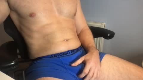 Snapshot of purplelamb1984 chatting on 29, 10, 2025 purplelamb1984 online show from 29, 10, 2025