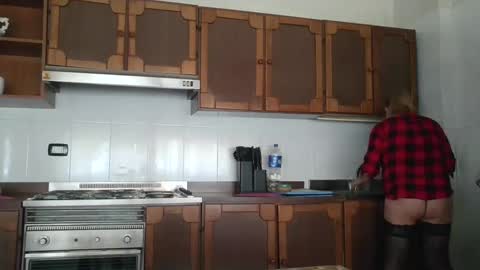 Mary online show from 21, 4, 2026