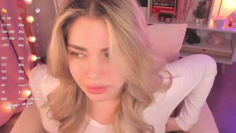 Snapshot of pussy_kattt chatting on 9, 1, 2025 kat follow online show from 9, 1, 2025