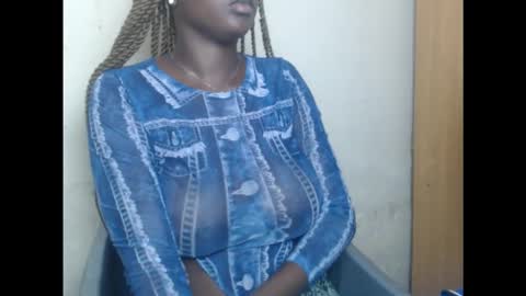 Snapshot of pussydollurz chatting on 24, 9, 2025 pussydollurz online show from 24, 9, 2025