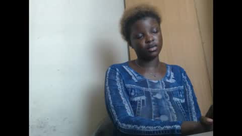 Snapshot of pussydollurz chatting on 30, 9, 2025 pussydollurz online show from 30, 9, 2025