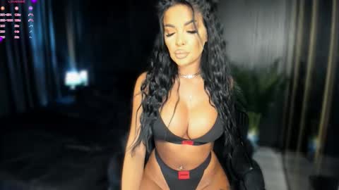 Andreea online show from 5, 1, 2026