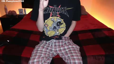 pussylover2182 online show from 9, 10, 2025