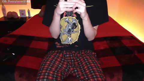 pussylover2182 online show from 5, 11, 2025