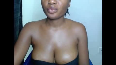 pussyxwetx online show from 29, 10, 2025