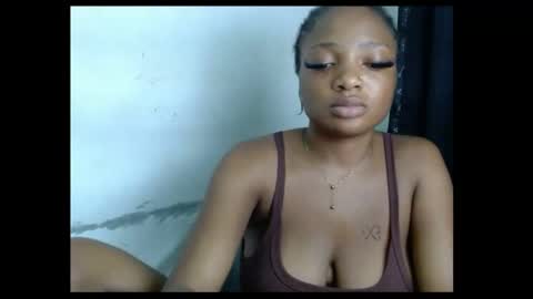 pussyxwetx online show from 29, 4, 2026