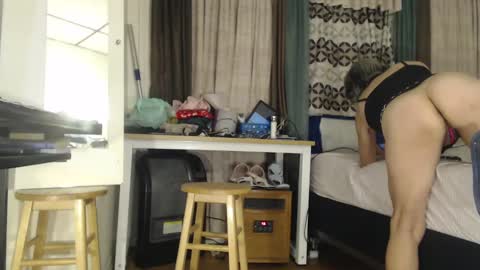 putiputi4u online show from 25, 12, 2024