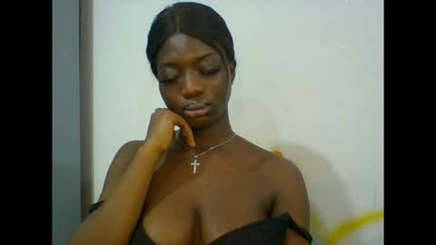Snapshot of pweedy_ora chatting on 11, 9, 2025 ora online show from 11, 9, 2025