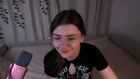 Ava online show from 7, 6, 2026