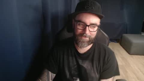 Snapshot of pyroxen chatting on 9, 10, 2025 Yog Sothoth online show from 9, 10, 2025