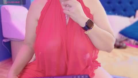 Queen And King online show from 16, 2, 2025