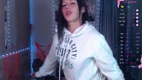 Queen Abby online show from 29, 10, 2025