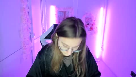 Amelie online show from 17, 5, 2026