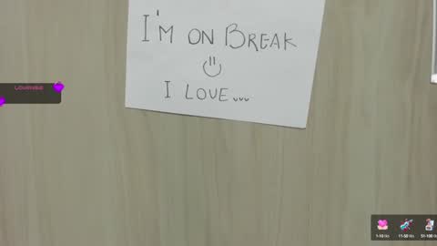 Snapshot of queen_antonella_oficial chatting on 5, 2, 2025 QUEEN ANTONELLA online show from 5, 2, 2025